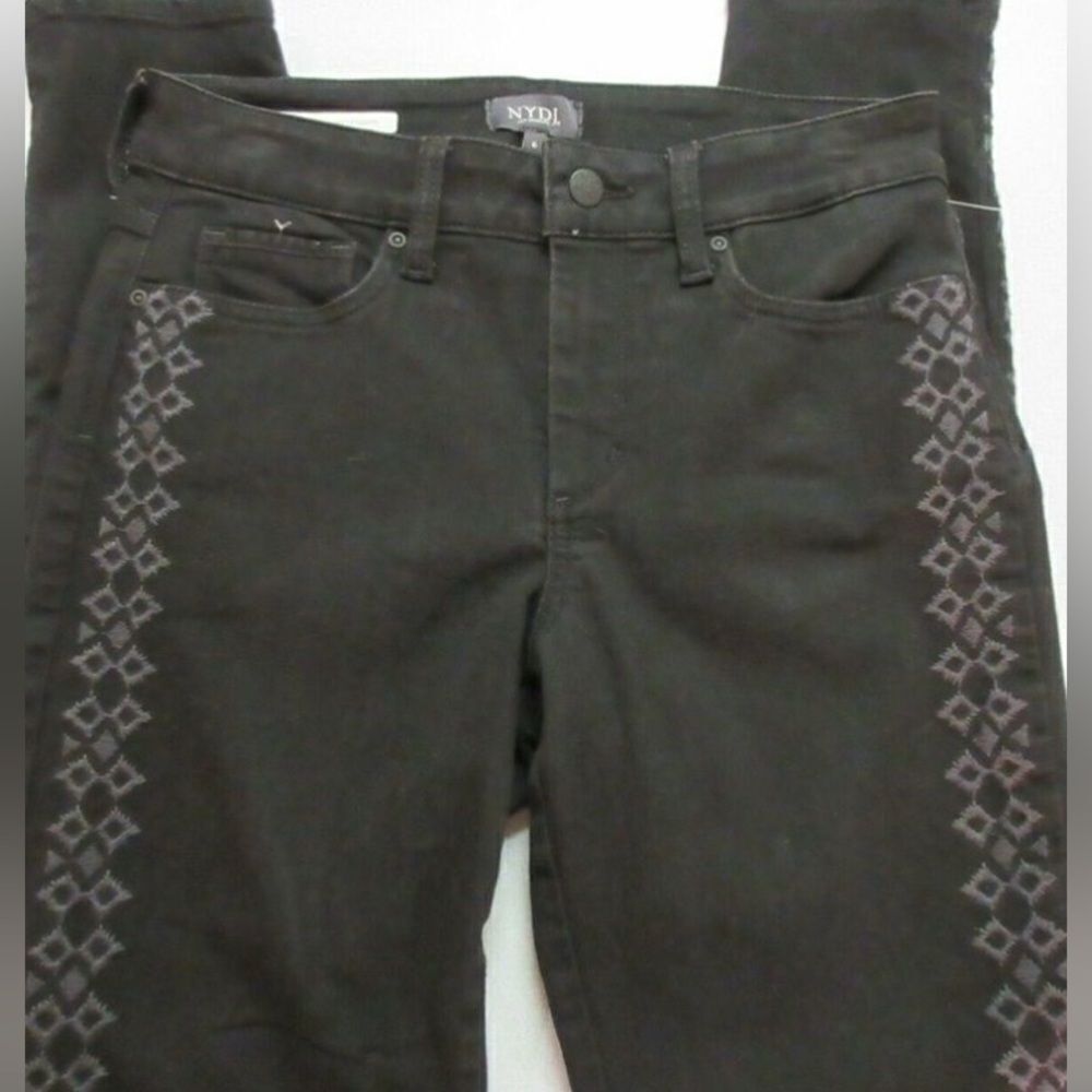 NYDJ Ami skinny leggings black w/grn stitch sz 6